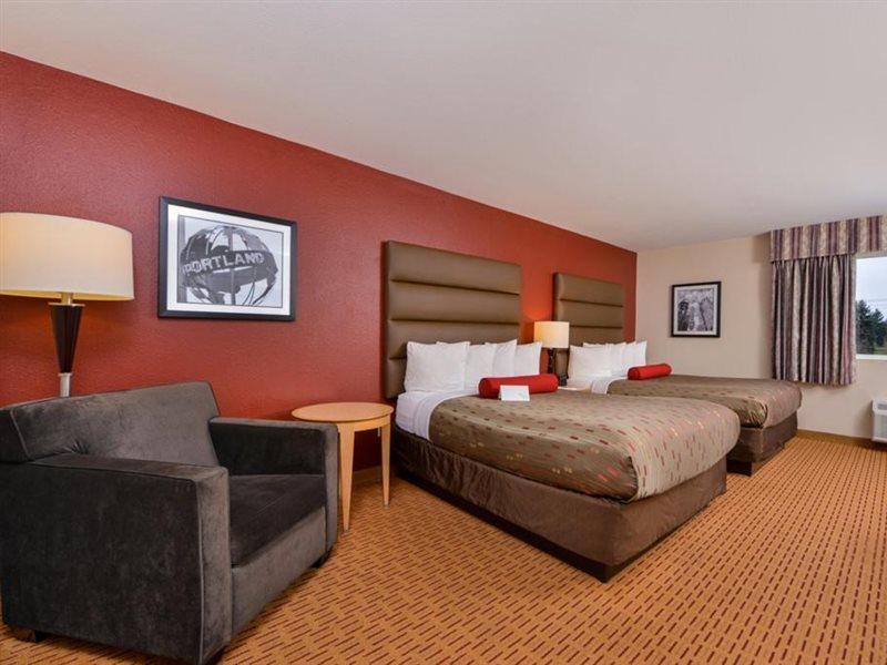 Clackamas Inn And Suites Kültér fotó