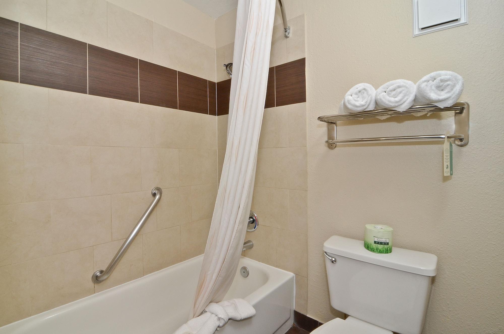 Clackamas Inn And Suites Kültér fotó