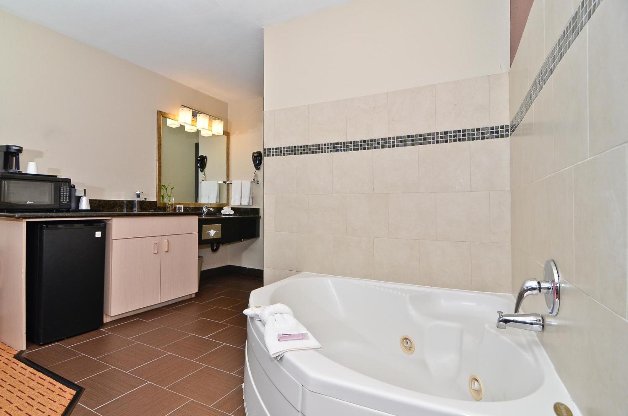 Clackamas Inn And Suites Szoba fotó