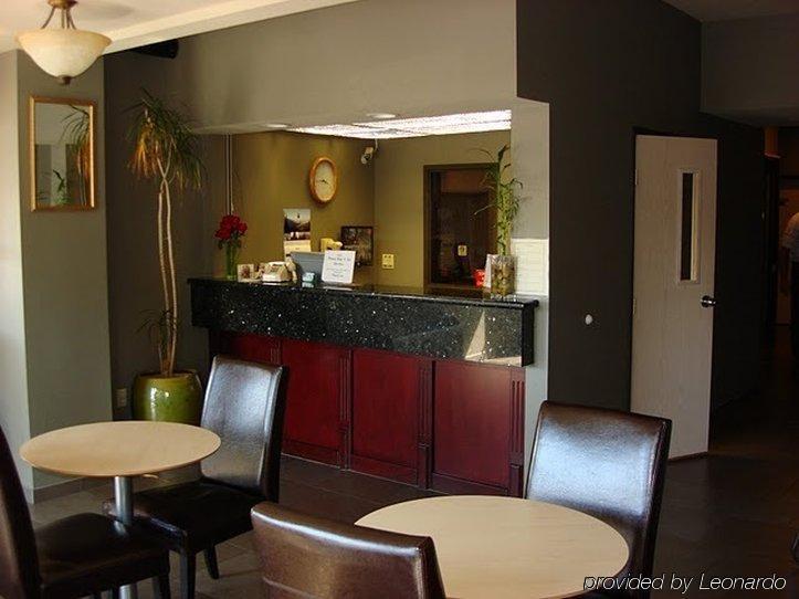 Clackamas Inn And Suites Kültér fotó