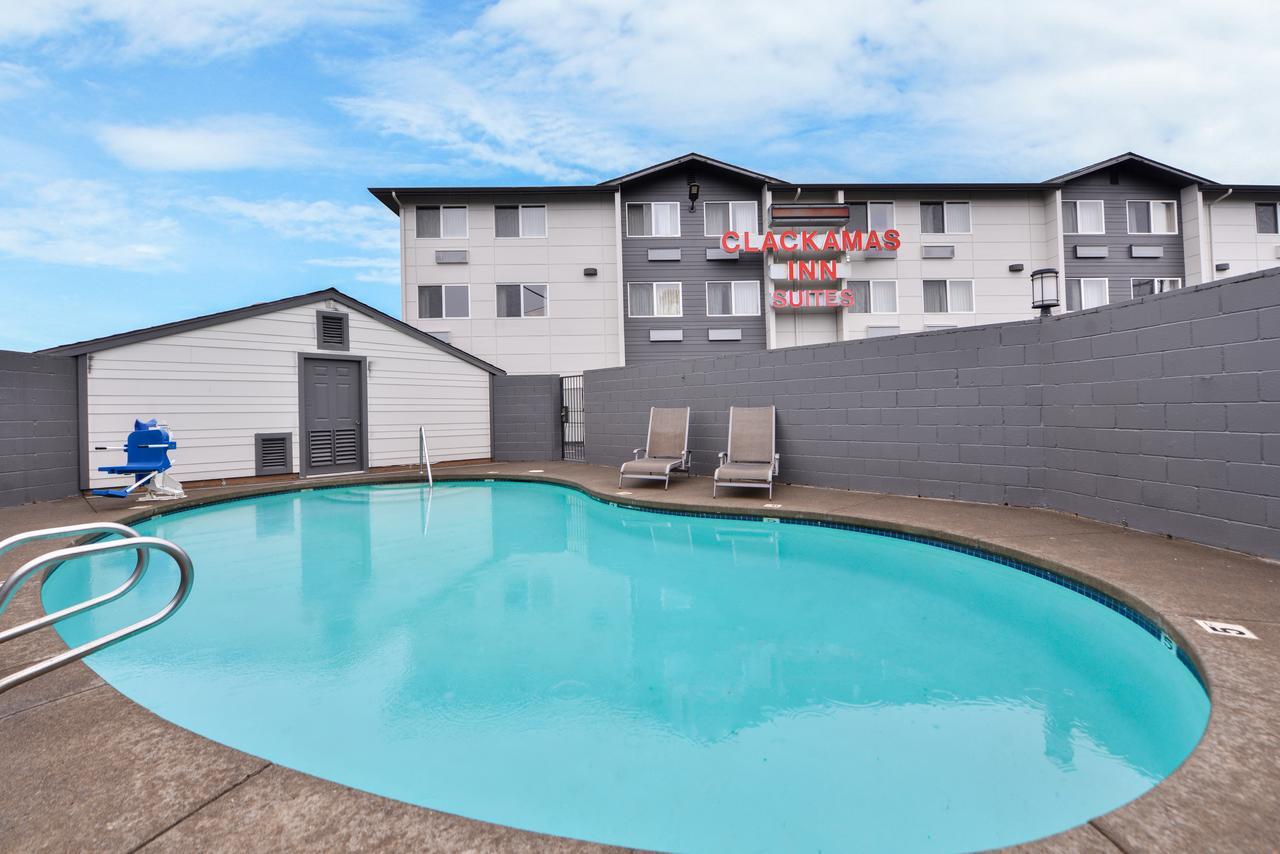 Clackamas Inn And Suites Kültér fotó