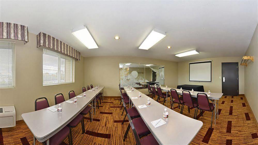 Clackamas Inn And Suites Kültér fotó